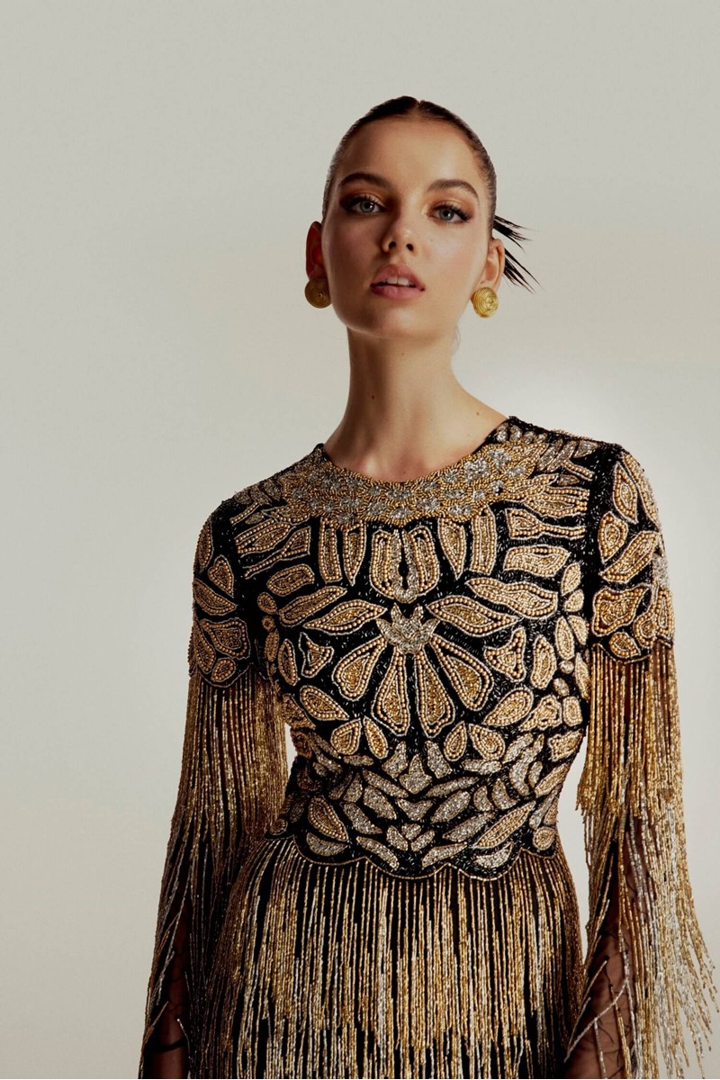 CREW-NECK DRESS WITH TASSEL DETAIL AND EMBROIDERY